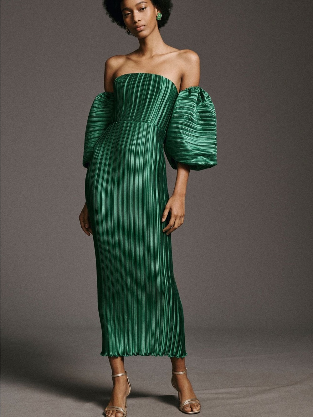 L’Idee Emerald Strapless Pleated Midi Dress with Statement Puff Sleeves